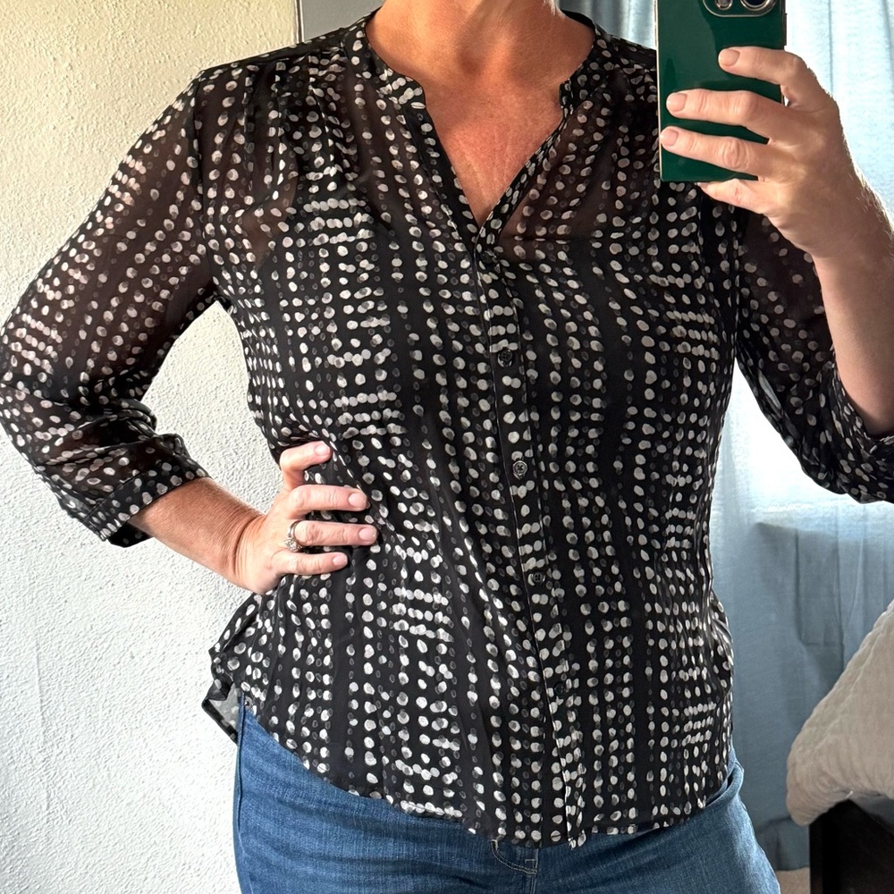Old Navy black and White Women's Top